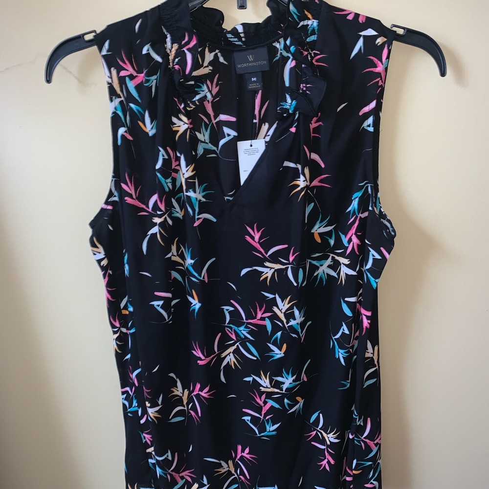 Never worn, Worthington medium shirt
